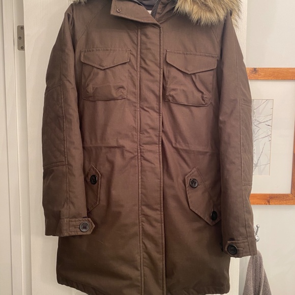 Aritzia Community Paradigm Parka Jacket Hood Faux Fur Pocket Zip - Picture 5 of 7